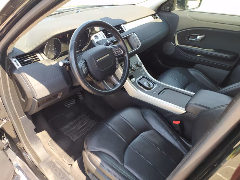 Land Rover Range Rover Evoque - 7