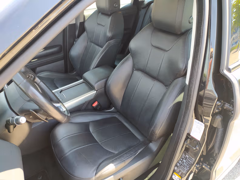 Land Rover Range Rover Evoque - 33