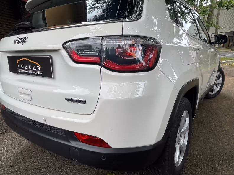 Jeep Compass - 45