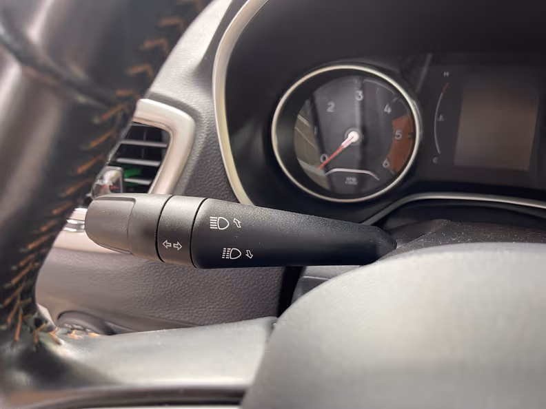 Jeep Compass - 22