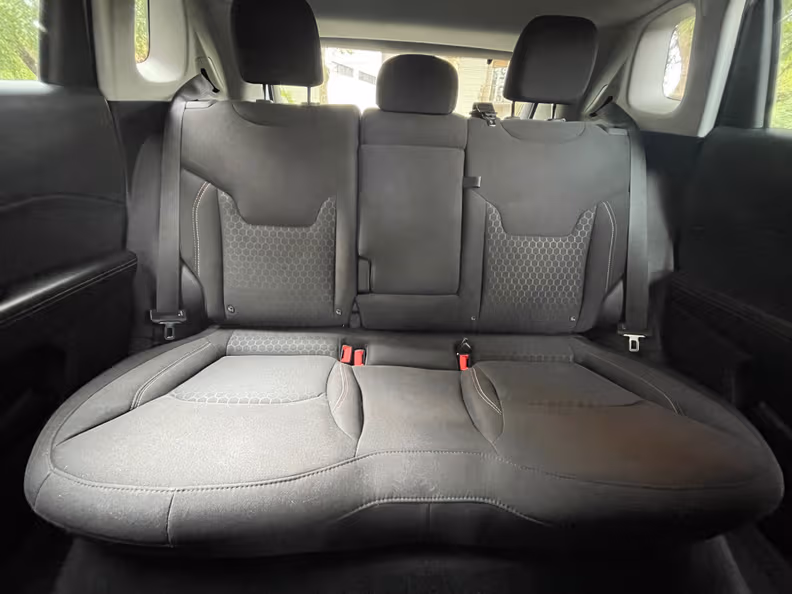 Jeep Compass - 17
