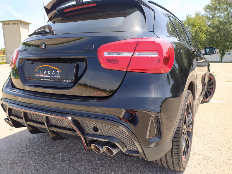 Mercedes-Benz GLA-Class - 24