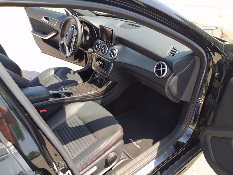 Mercedes-Benz GLA-Class - 9