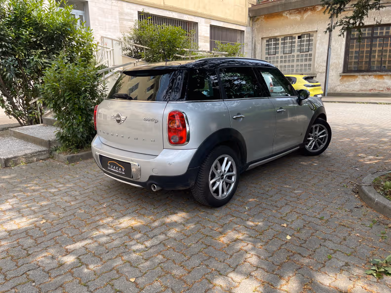 MINI Countryman - 5