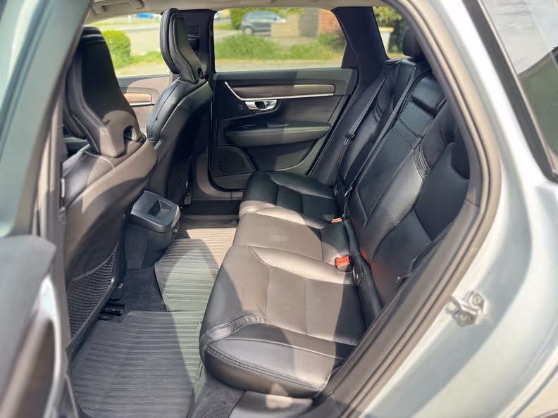 Volvo V90 - 23