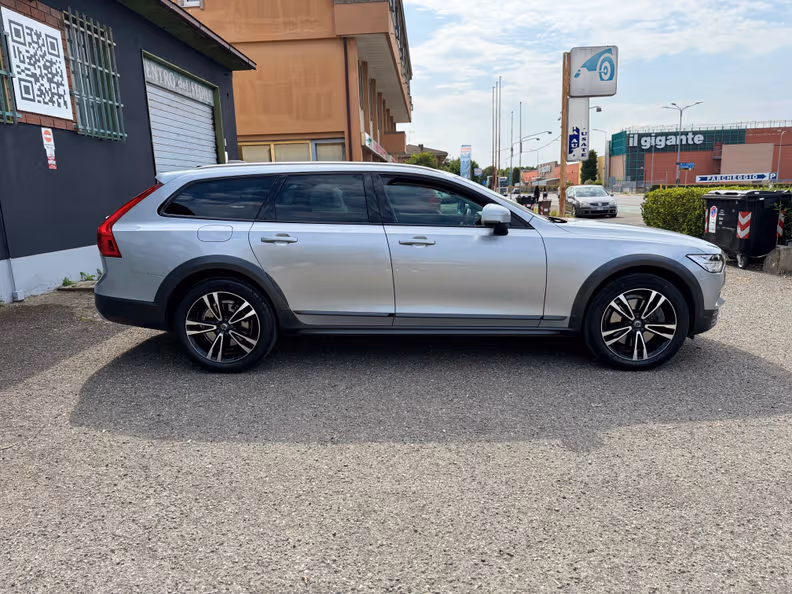 Volvo V90 - 6