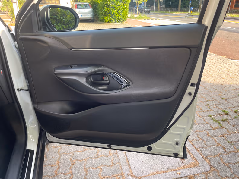 Toyota Yaris Cross - 37