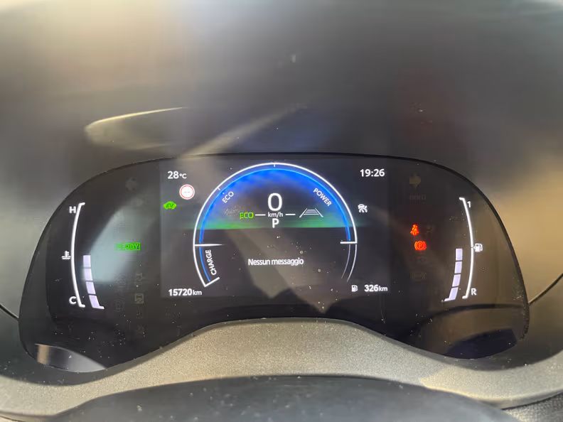 Toyota Yaris Cross - 12