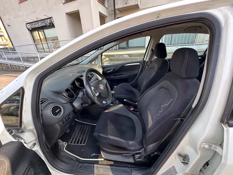 Fiat Punto - 22