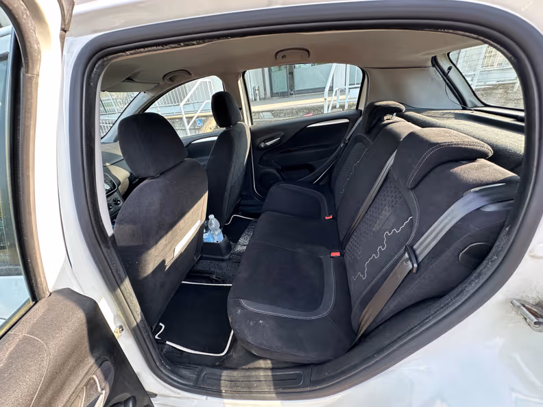 Fiat Punto - 24