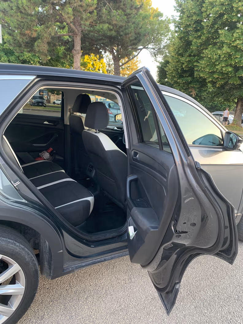 VW T-ROC - 29