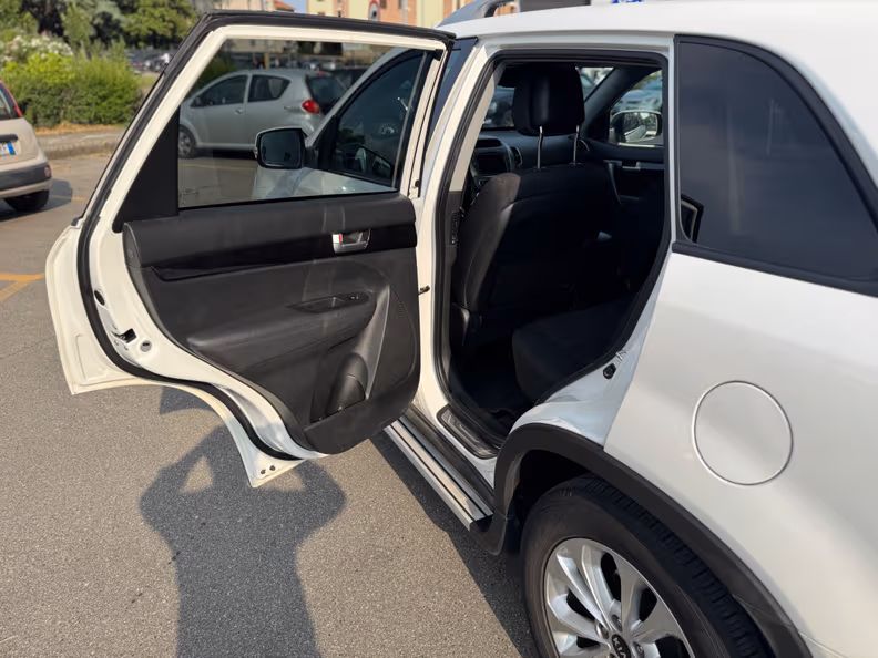 Kia Sorento - 23
