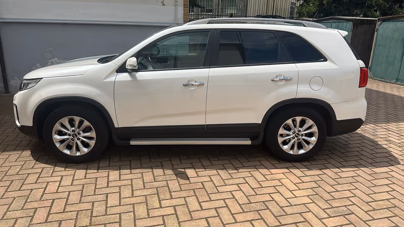 Kia Sorento - 2