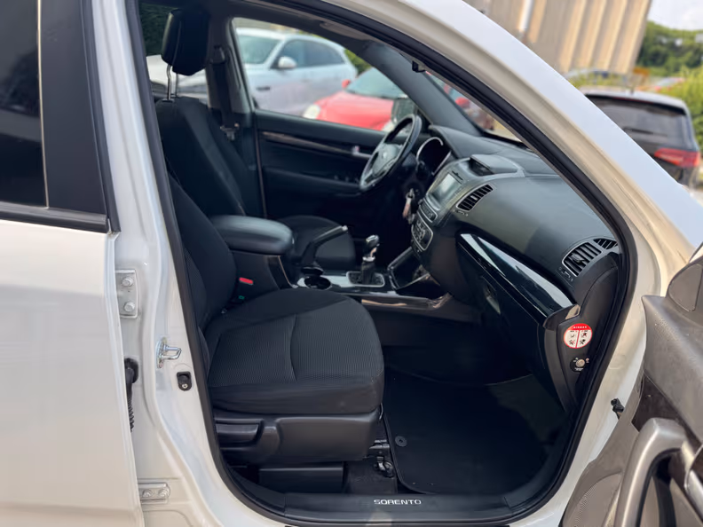 Kia Sorento - 14