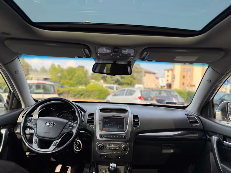 Kia Sorento - 15