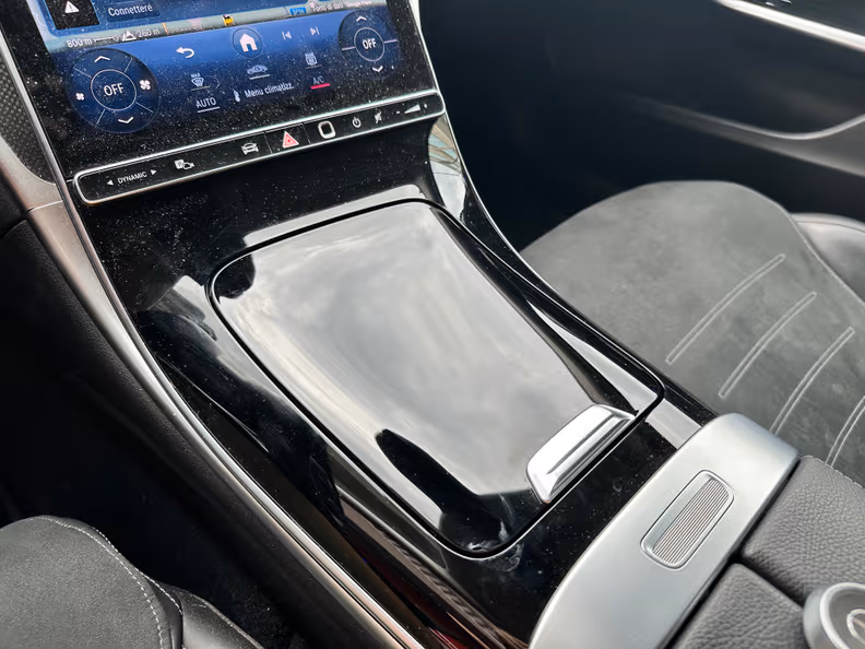Mercedes-Benz C-Class - 27