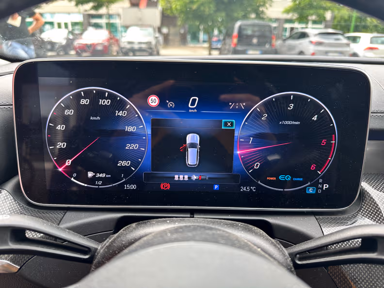 Mercedes-Benz C-Class - 11
