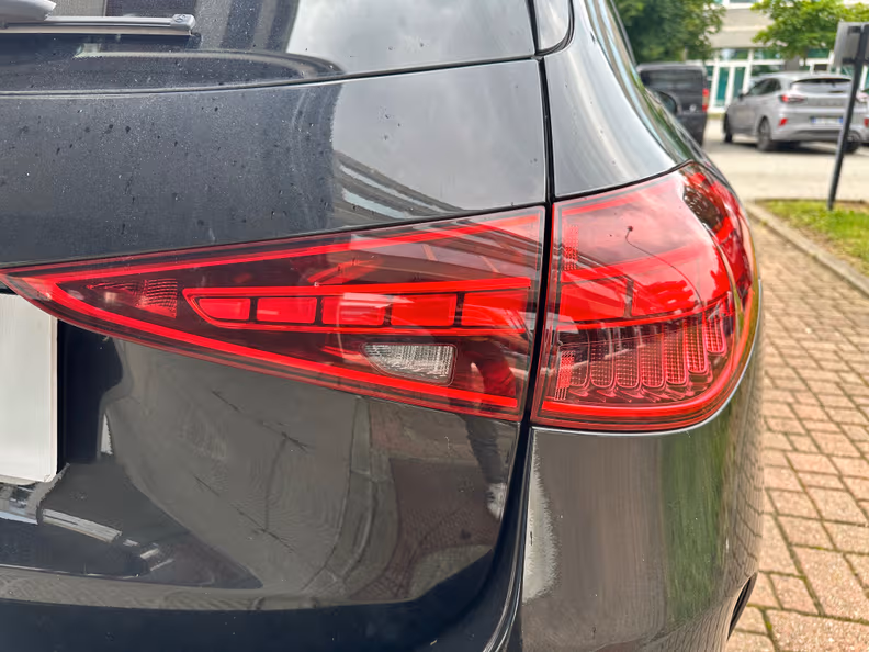 Mercedes-Benz C-Class - 18