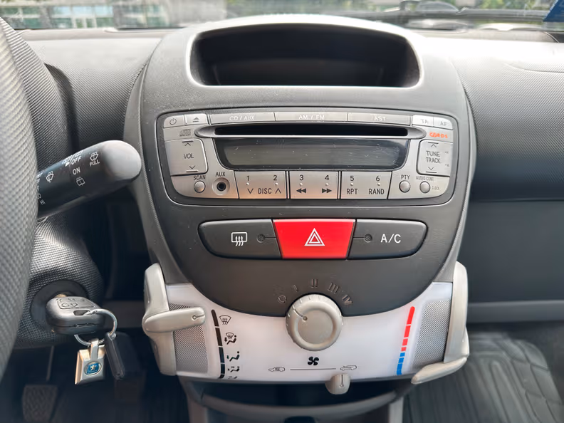 Peugeot 107 - 21