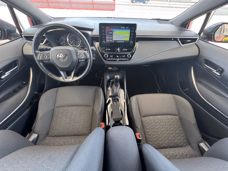 Toyota Corolla - 31