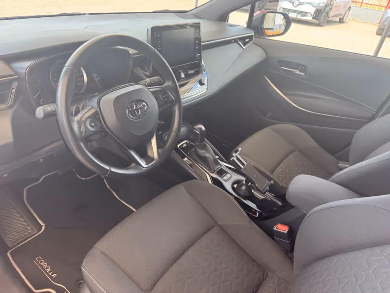 Toyota Corolla - 6