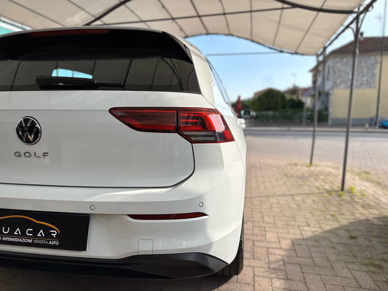 VW Golf - 31
