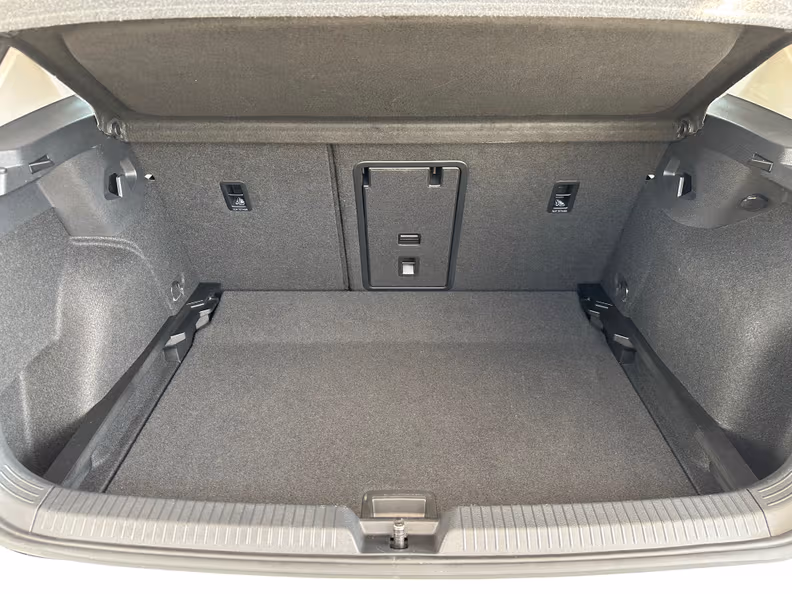 VW Golf - 34