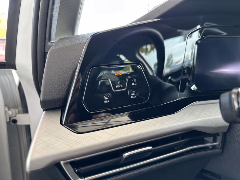 VW Golf - 11