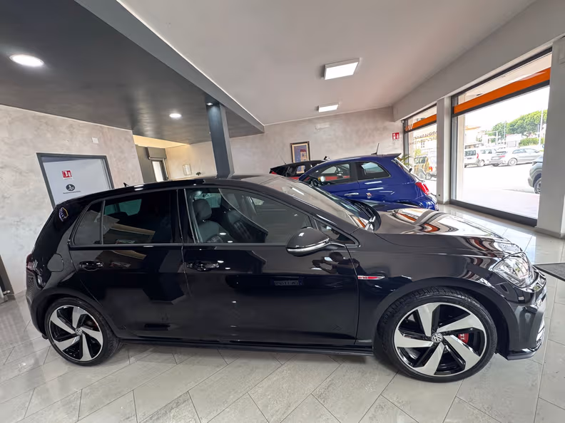 VW Golf - 4