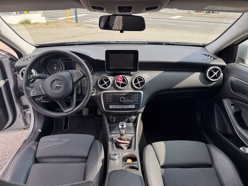 Mercedes-Benz A-Class - 11