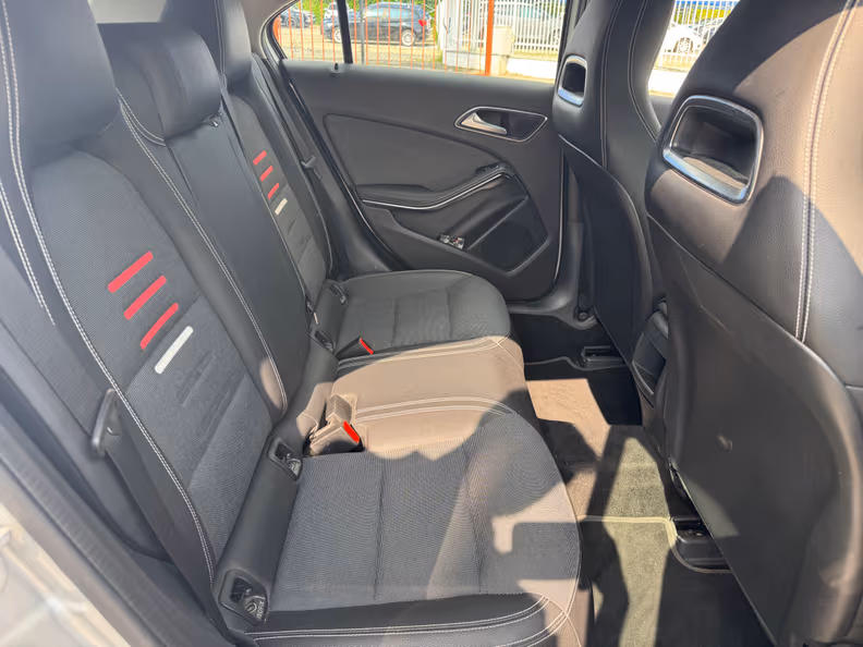 Mercedes-Benz A-Class - 12