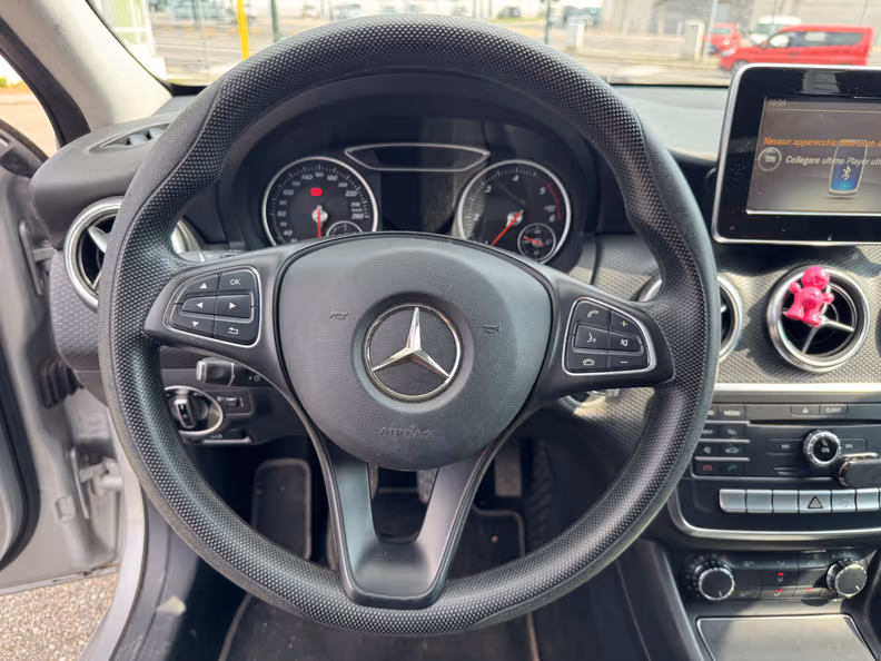 Mercedes-Benz A-Class - 14
