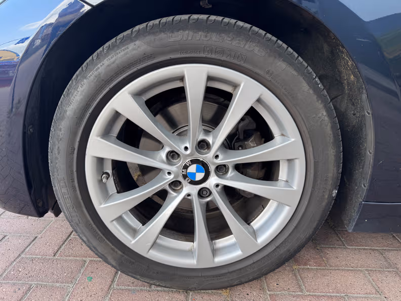 BMW 3 series - 16
