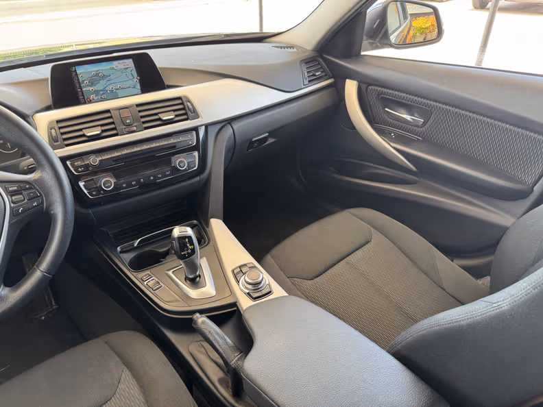 BMW 3 series - 24