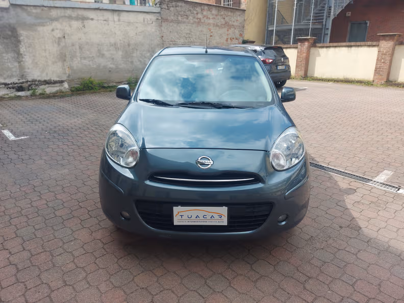 Nissan Micra - 2