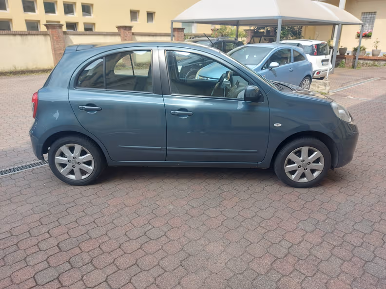 Nissan Micra - 4