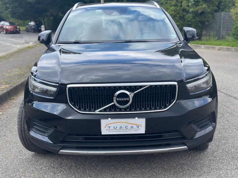 Volvo XC40 - 2