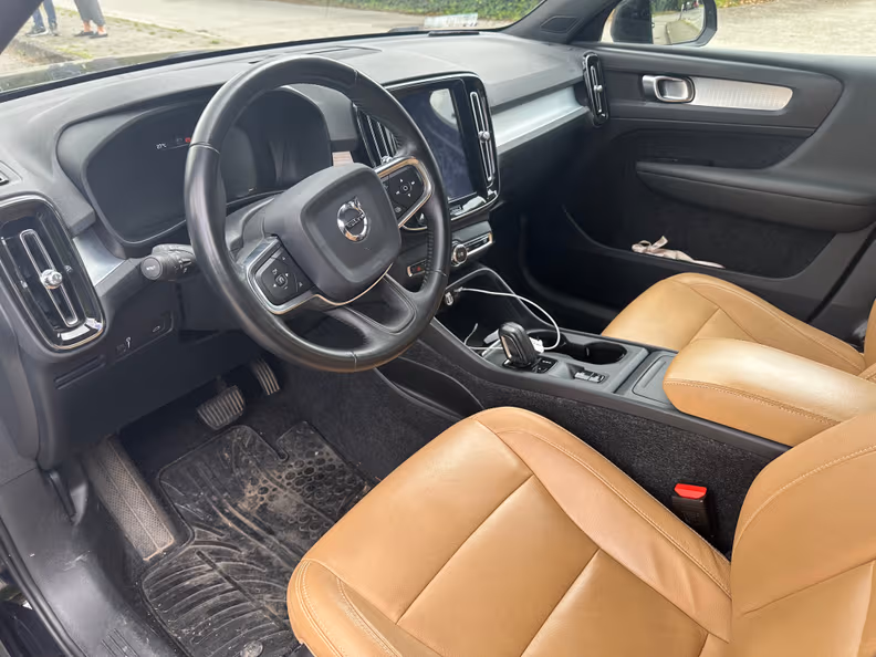Volvo XC40 - 28