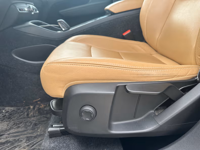 Volvo XC40 - 29