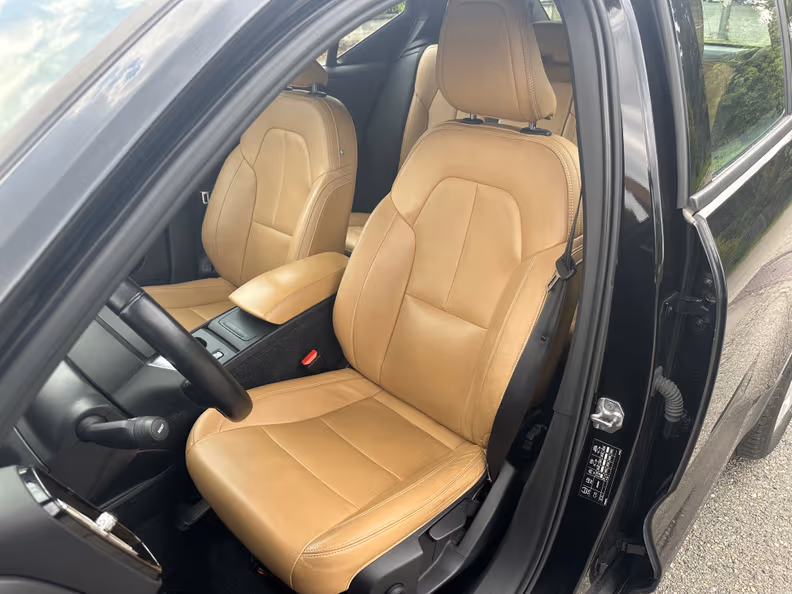 Volvo XC40 - 31
