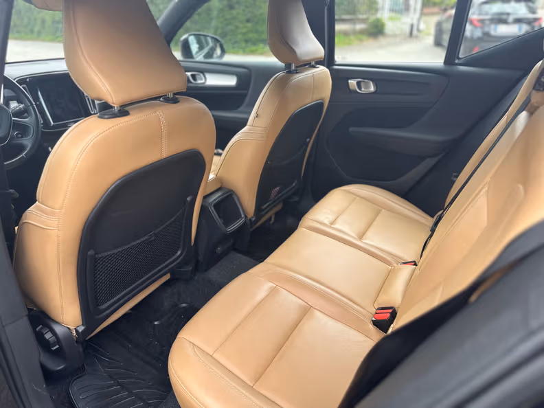 Volvo XC40 - 24
