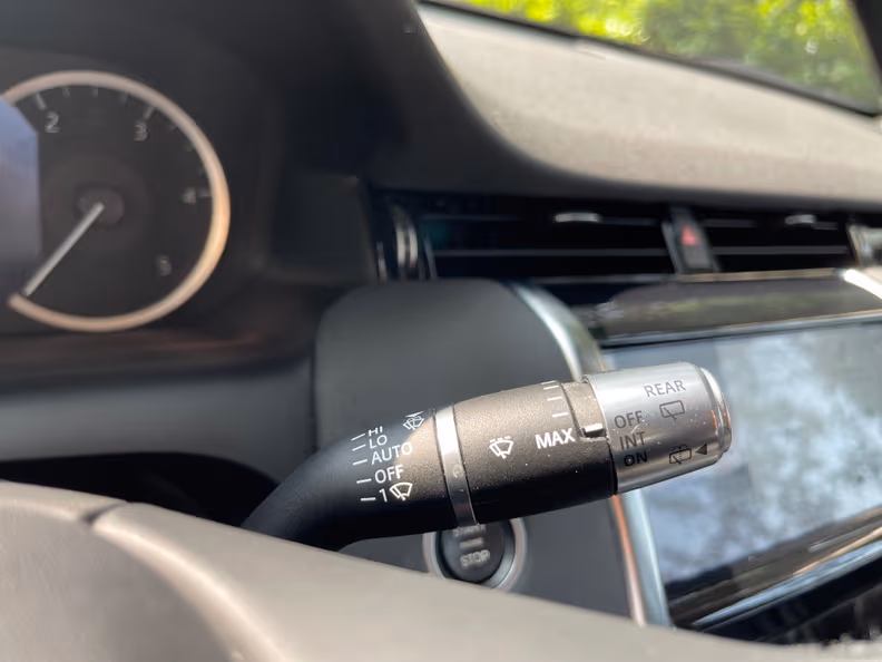 Land Rover Discovery Sport - 22