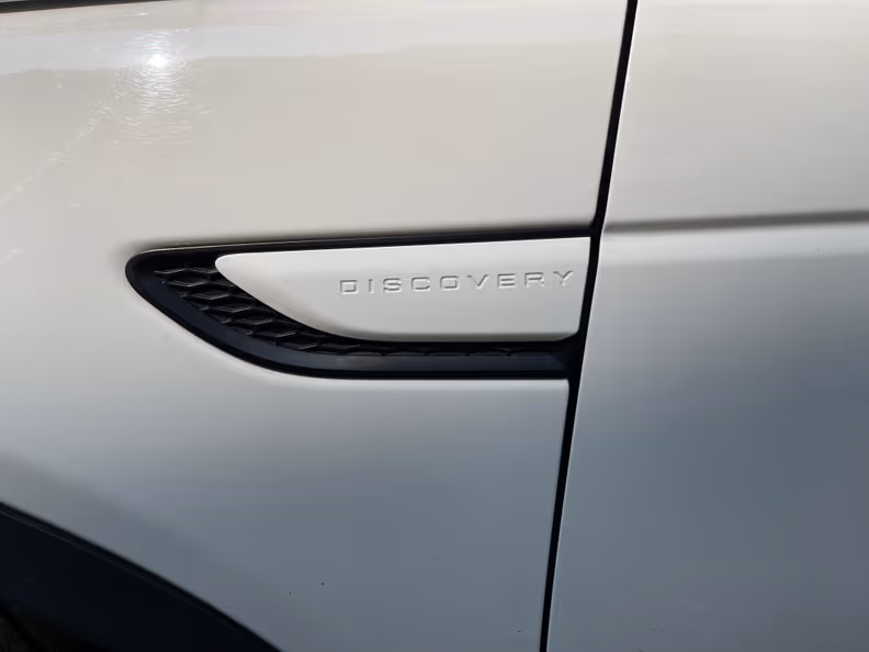 Land Rover Discovery Sport - 37