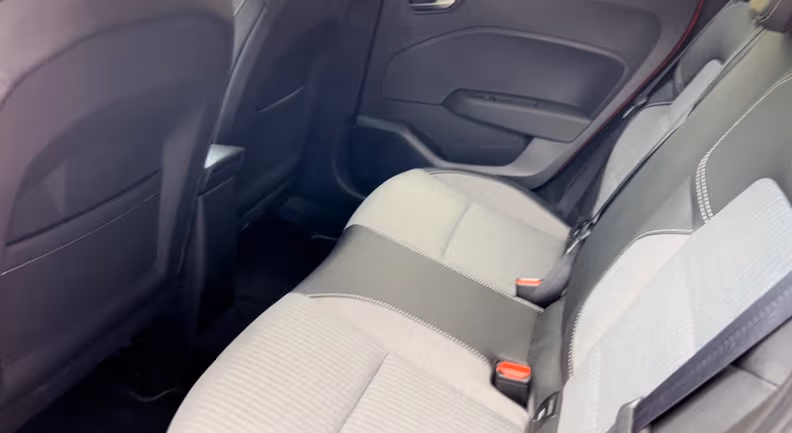 Renault Clio - 33