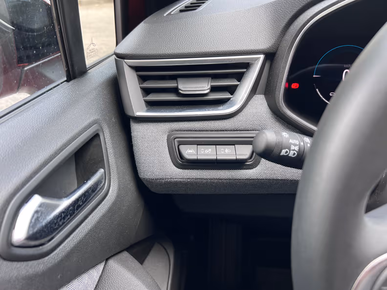 Renault Clio - 29