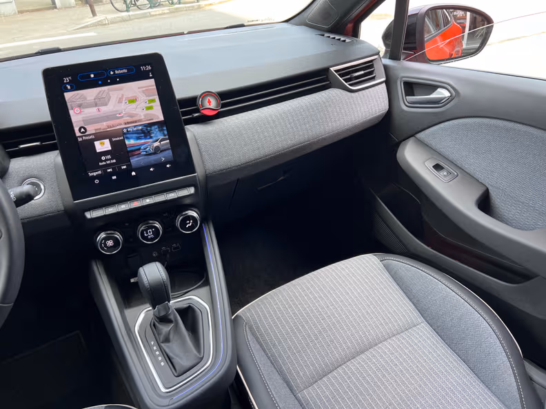 Renault Clio - 30