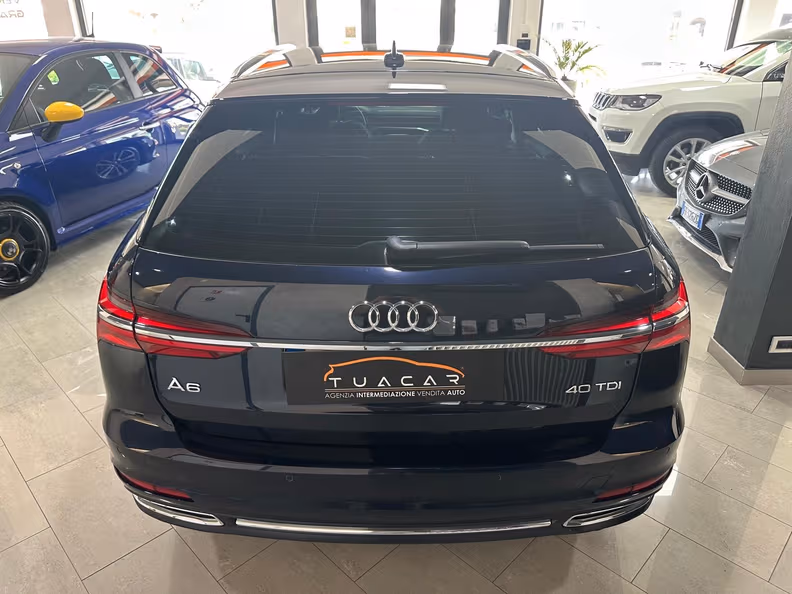 Audi A6 - 4