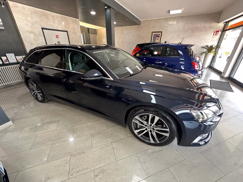 Audi A6 - 8