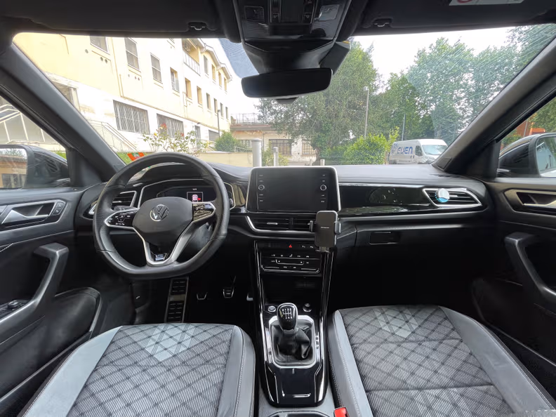 VW T-ROC - 13