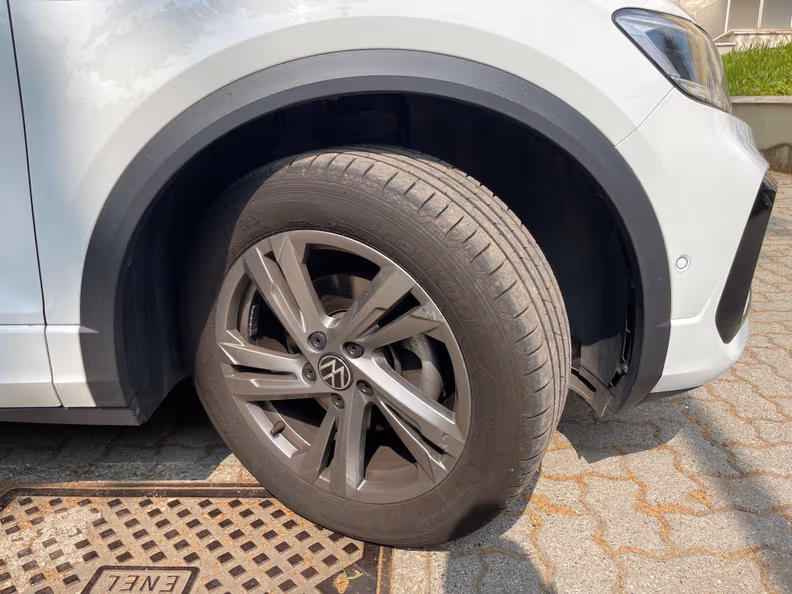 VW T-ROC - 46